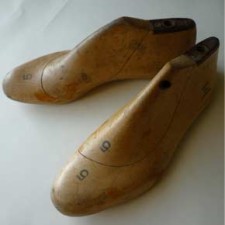 Vintage shoe form