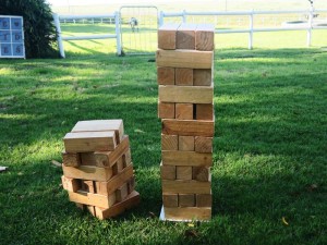 Giant jenga - Quirky Parties